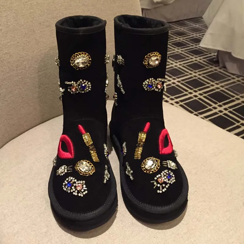 

Winter Hot Selling Snow Boots Woman 2018 Round Toe Black Suede Crystal Boots High Quality Red Lips Embroidery Mid-calf Warm Boot