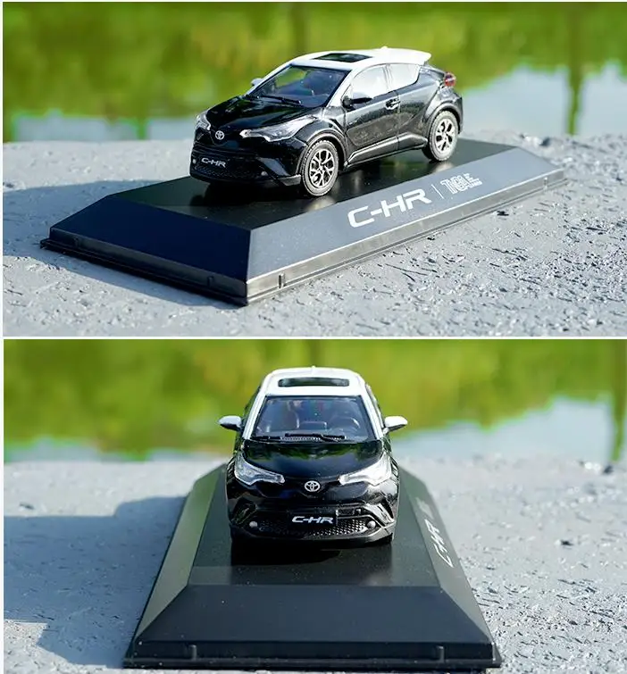 1:43 Масштаб сплава Модель автомобиля игрушки, высокая имитация TOYOTA C-HR CHR, Коллекция игрушечных автомобилей