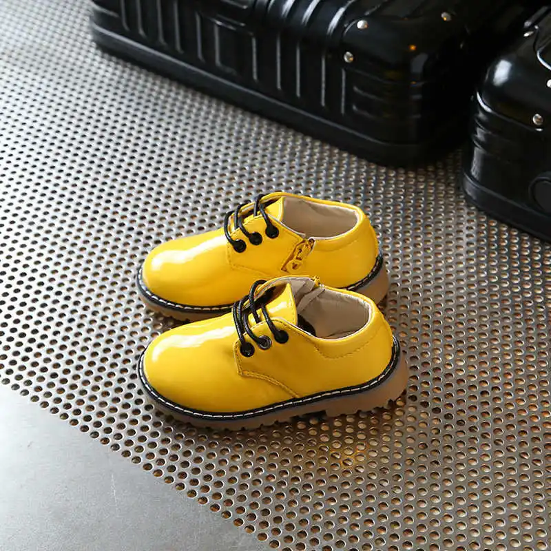 AFDSWG весна и осень ретро ПВХ сухожилия в конце водонепроницаемый черный принцесса обувь для девочек детская кожаная обувь - Цвет: yellow