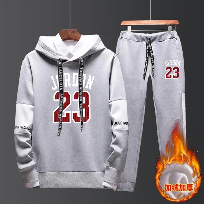 

2019New Sport Suit Hoodie Batman Hooded Men Casual Cotton Fall / Winter Warm Sweatshirts Men's Casual Tracksuit Costume