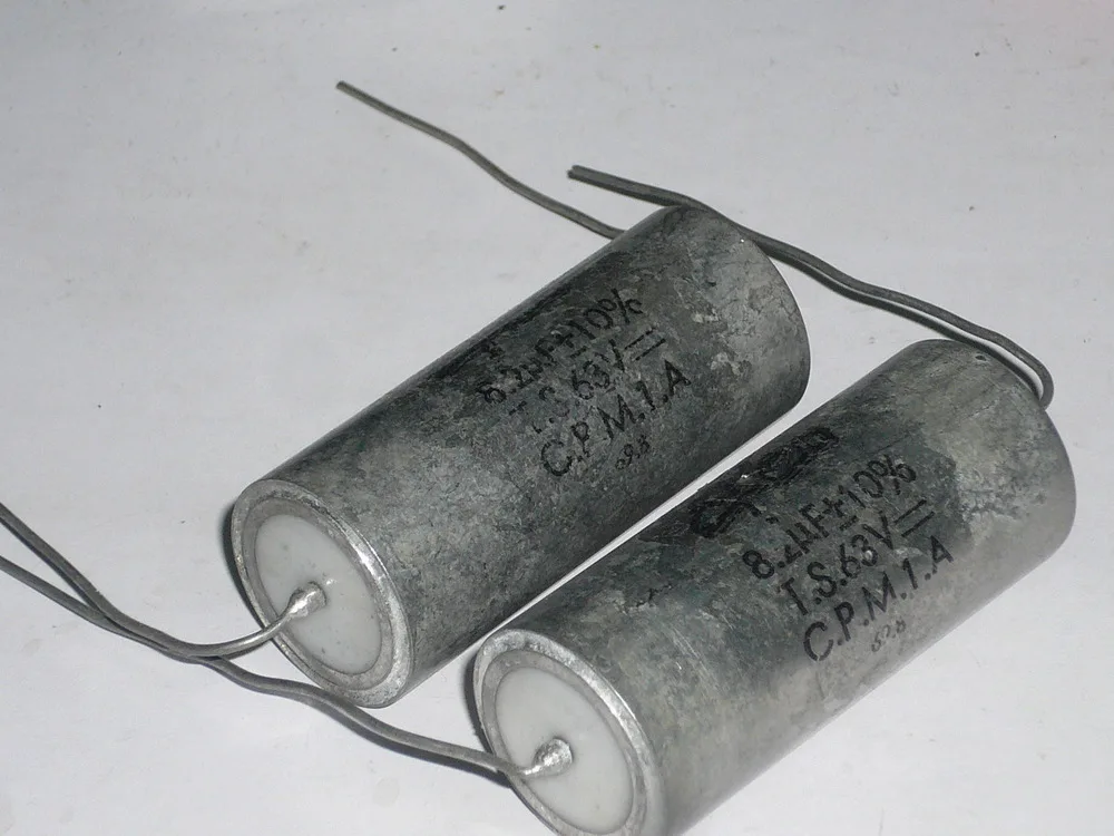 

[SA]French Oil axial seal 8.2UF 63V ceramic metal foil top coupling discontinued for many years--5pcs/lot