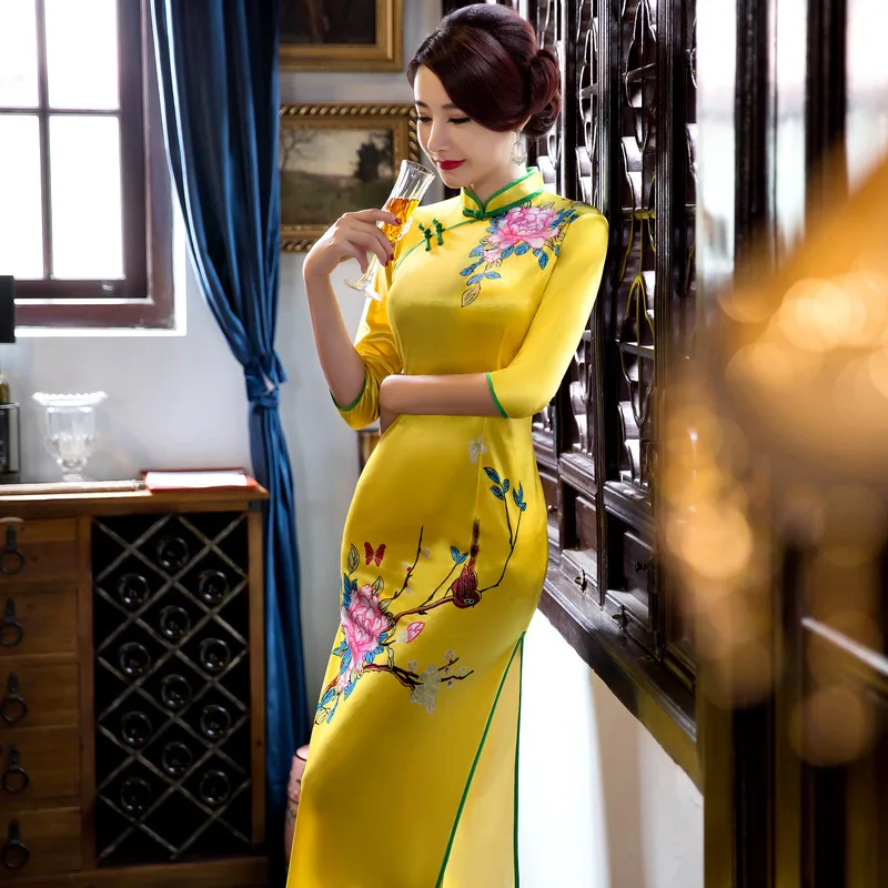 

chinese traditional clothes for women lace plus size long qipao modern qipao dress ladies elegant silk long sleeve cheongsam