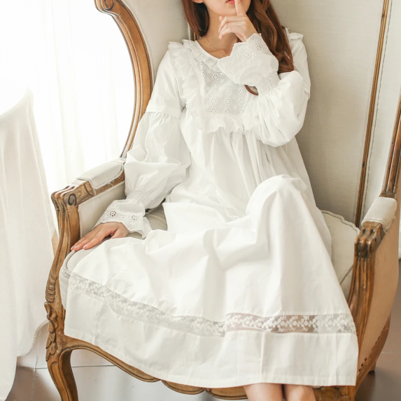 

Princess sweet lolita pajamas Autumn and winter with court princess long-sleeved cotton pajamas SQ03