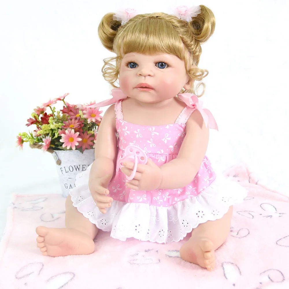 Прекрасные 57 см куклы силиконовые Reborn ручной работы реалистичные куклы 23 дюймов виниловые Младенцы Reborn с розовым платьем игрушки DOLLMAI