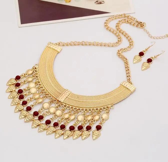 

1 set Vintage Retro Style Ethnic Tribal Silver Alloy Moon Gem Coin Tassel Long Necklace Women Jewelry