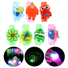 Рождество подарок Для детей светодиодный свет свечение световой запястье мультфильм браслет игрушки детские игрушки смотреть