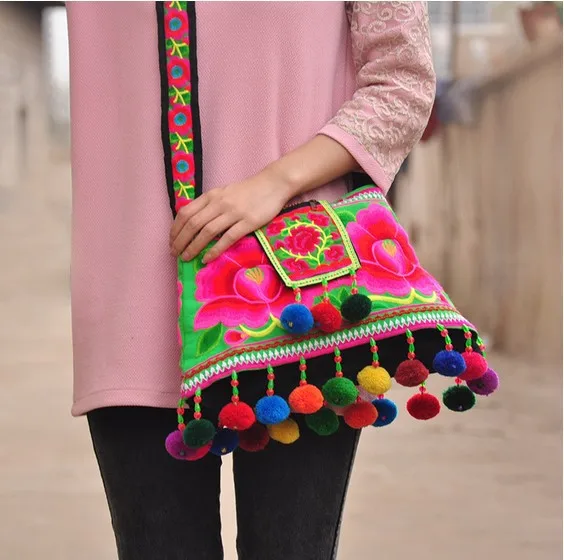 

HOT sale Ethnic Cotton Fabric Peony Embroidered Shoulder bags handmade beaded Pompon Messenger bags red / blue / green