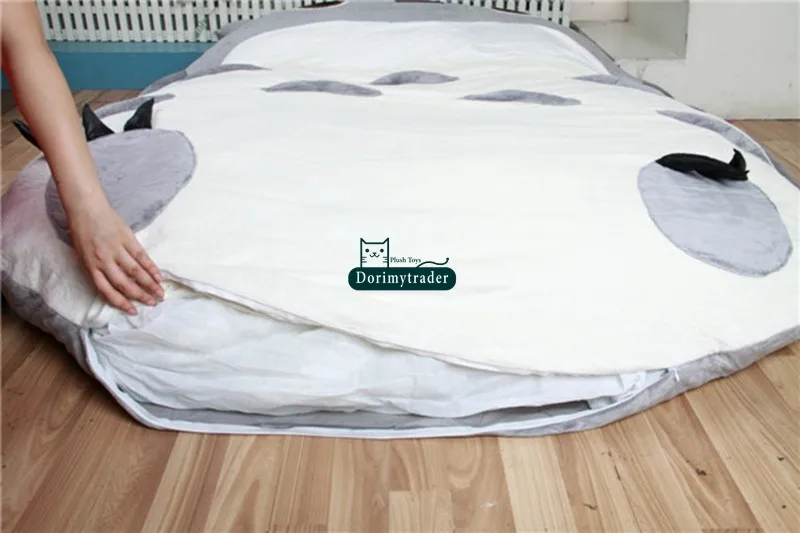 Dorimytrader 200cm X 160cm Huge Soft Plush  Cartoon Anime Totoro Bed Tatami Mattess Sofa Kids Play and Sleeping Carpet Present DY6327(37)