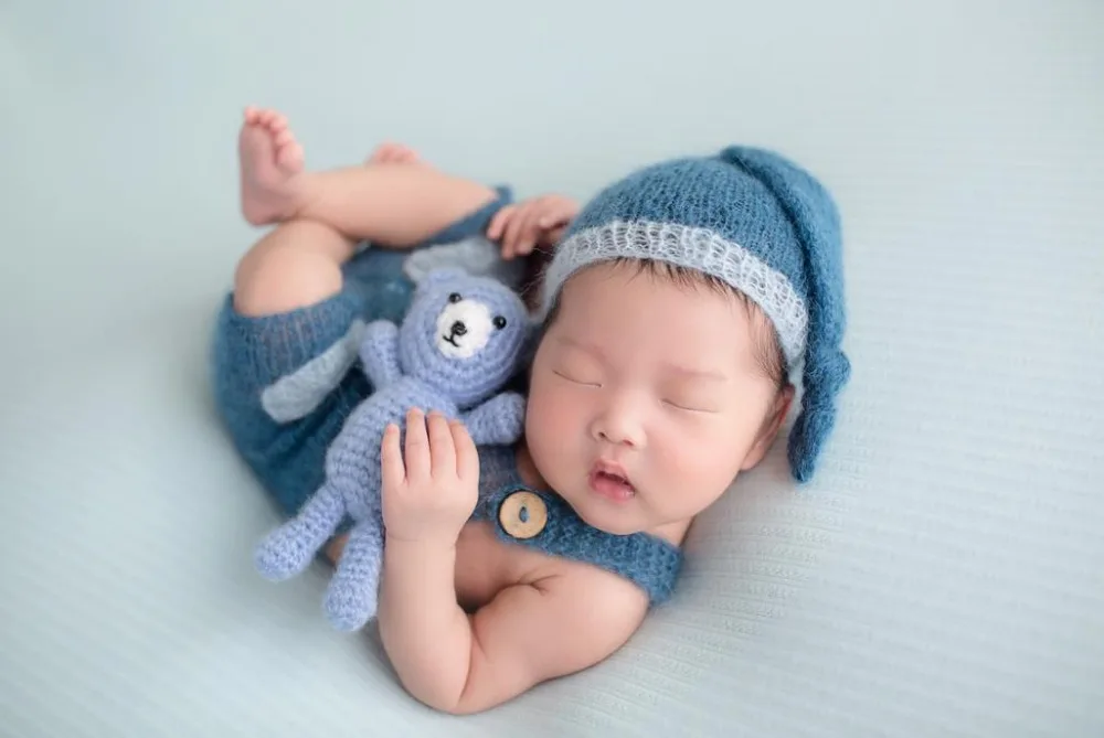Stripe blanket backdrop (2)