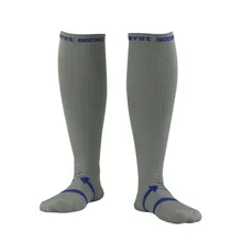 Для мужчин компрессионные носки до колена Чулки нейлон спортивная Бег носки для упражнение футбольный мяч