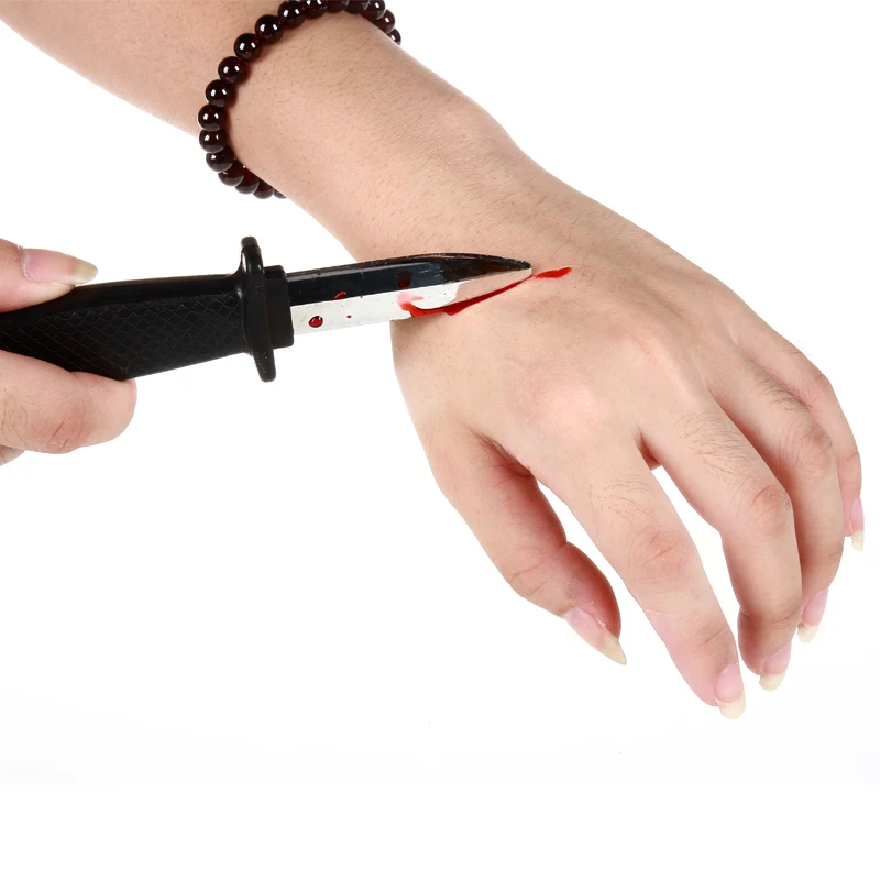 Halloween plastic blood knife shock toys props