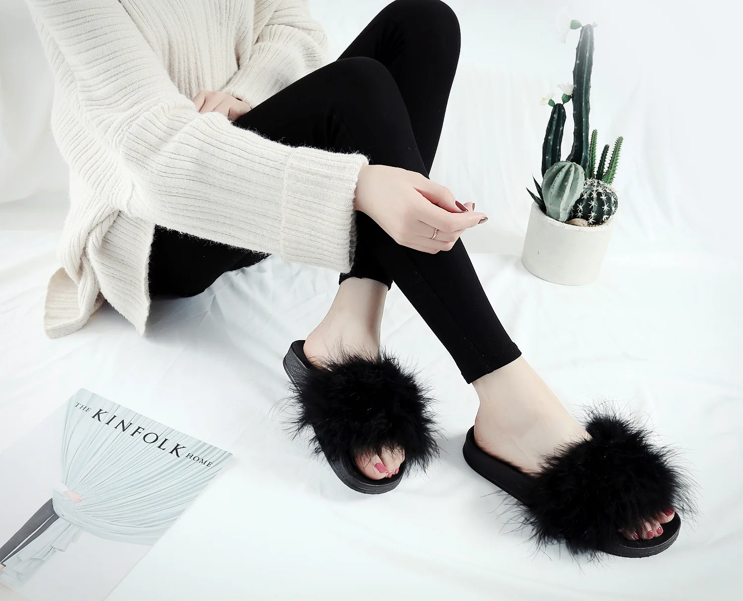 

9264P bll fashion wear flat trendy plush shoes Feathers shoes female