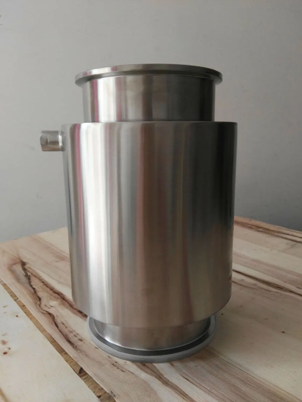 

Sanitary Jacketed Spool Pipe w/Sleeve Tri Clamp 6 in. x 12 in.Long - SS304 Stainless / 3A Standard Dewaxing Column