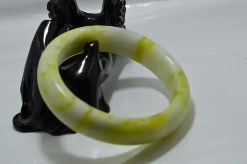 

NEW Chinese Beautiful Genuine Natural yellow Jade Gems Bangle Bracelet 60mm