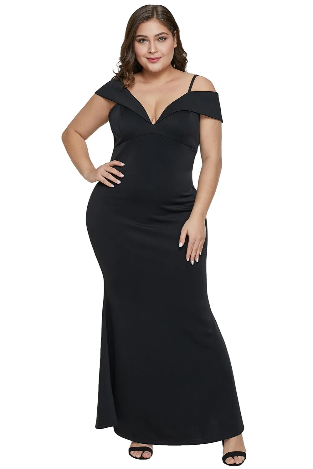 Black-Short-Sleeve-Plus-Size-Slit-Longline-Dress-LC611023-2-3
