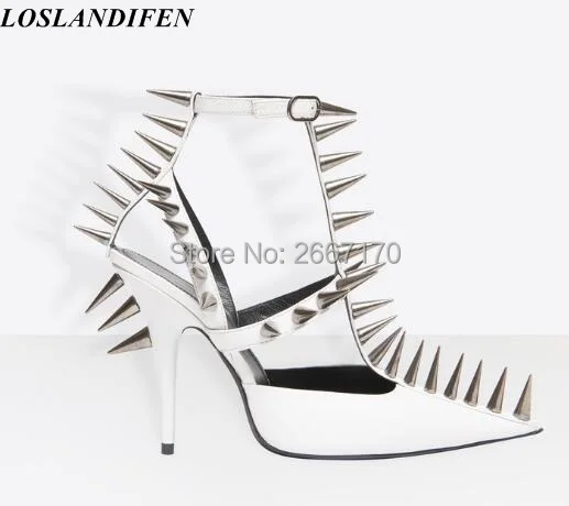 loslandifen studded heels