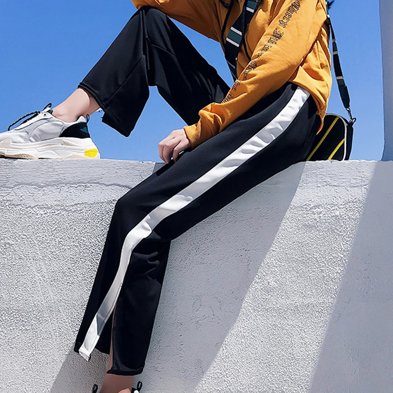 split jogger pants