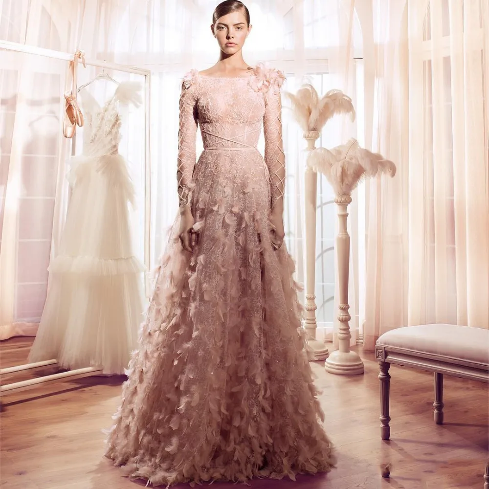 2017 Vintage Feather Wedding Dresses Blush Pink Lace Casamento Bridal