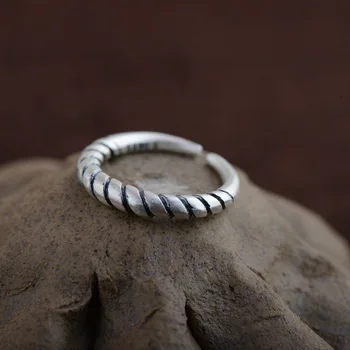 

L&P 2018 Jewelry Line S990 Wholesale Sterling Silver Ring Twist Fashion Contracted Fine New Gift