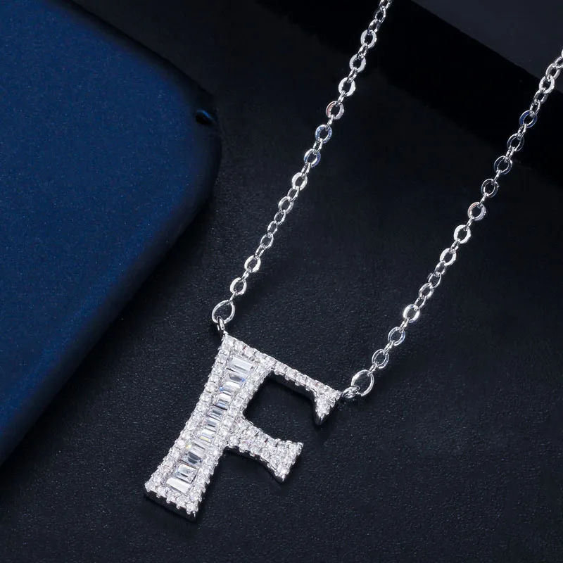 CWWZircons Personalized Cubic Zirconia Crystal 26 Initial Name Letter Pendant Necklace for Women DIY Custom Jewelry Gift CP046 - Окраска металла: F