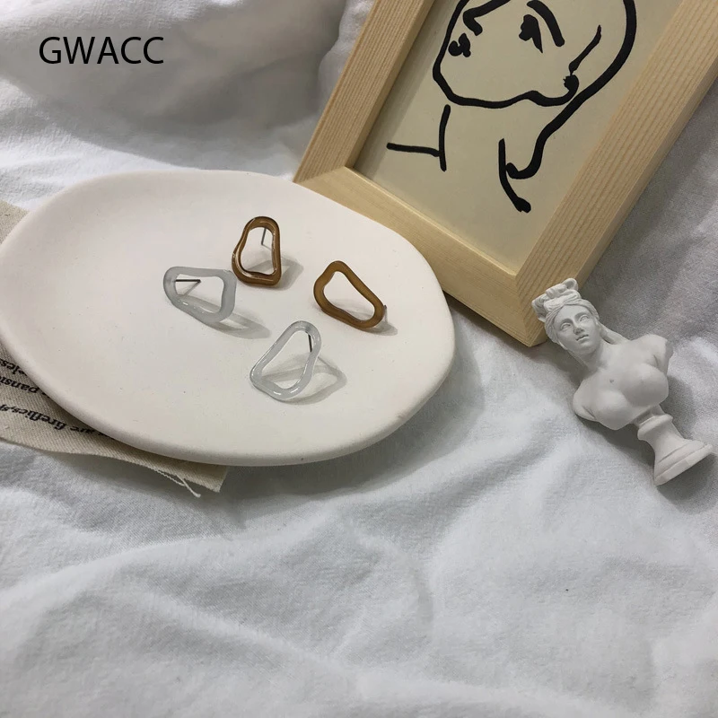 

GWACC Fashion Acrylic Big Stud Earrings For Women Geometric Irregular Hollow Acetic Acid Stud Earrings Jewelry Accessories