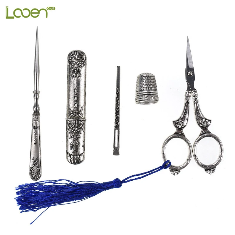 5Pcs//Set European Vintage Silver Embroidery Sewing Scissors Thimble Needle Case
