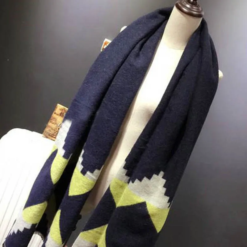National-Trend-Fashion-Tartan-Plaid-Cashmere-Scarf-For-Women-Blanket-Scarf-With-Retro-Tassel-Winter-Warm (2)