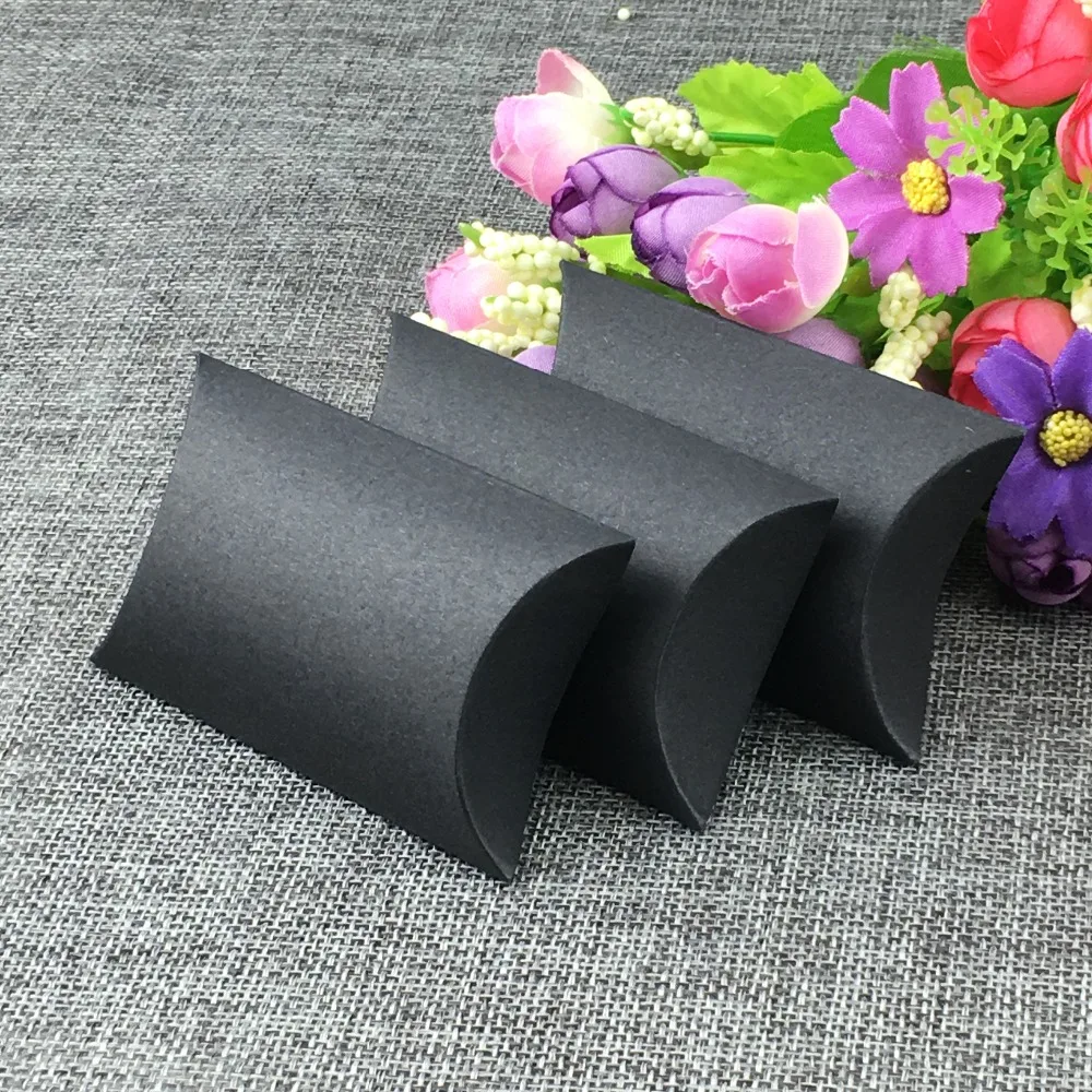 

100PCS Kraft Pillow Boxes and kraft paper box packing wedding gift box