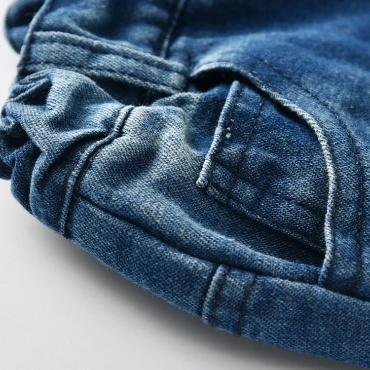 7001336702_189211899