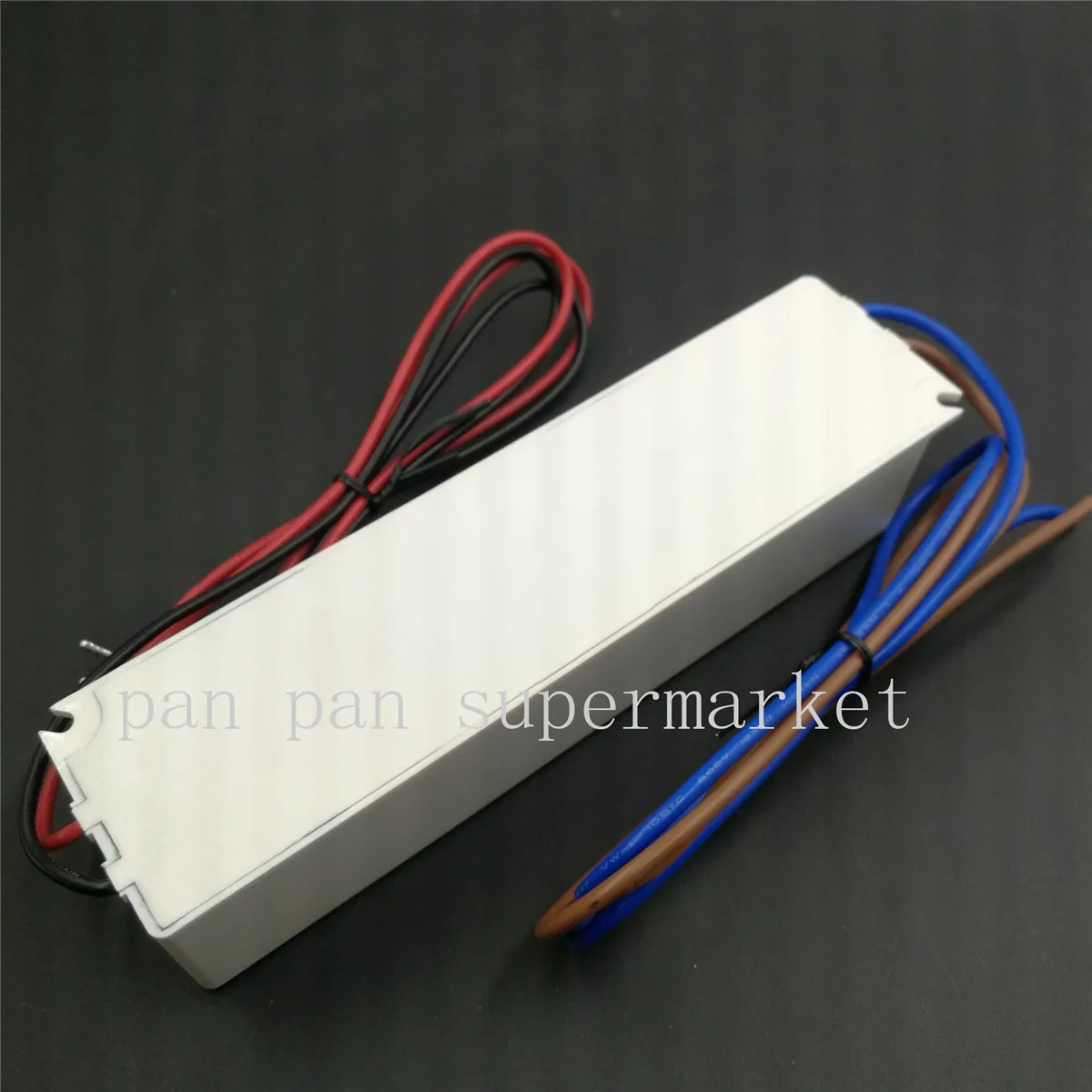 Meanwell LPC-60 постоянного тока 42VDC 1400mA Светодиодный источник питания водонепроницаемый драйвер для светодиодной ленты
