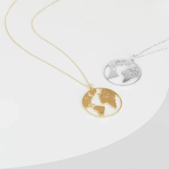 

Globe World Map Necklace Gift For Best Friends Hollow Out Earth Pendants Personalized Fashion Travel Trip Necklace Best jewelry
