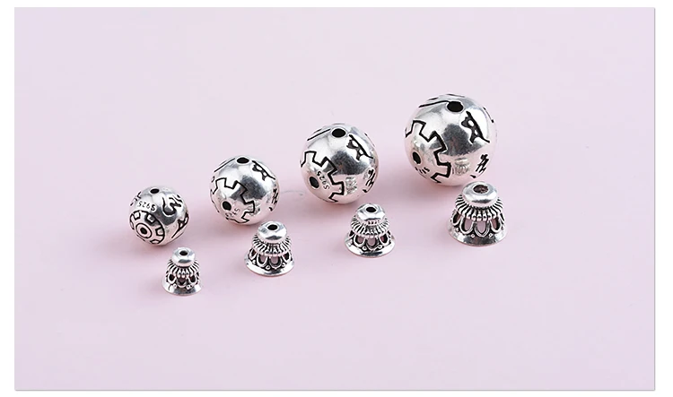 silver-om-guru-bead001b