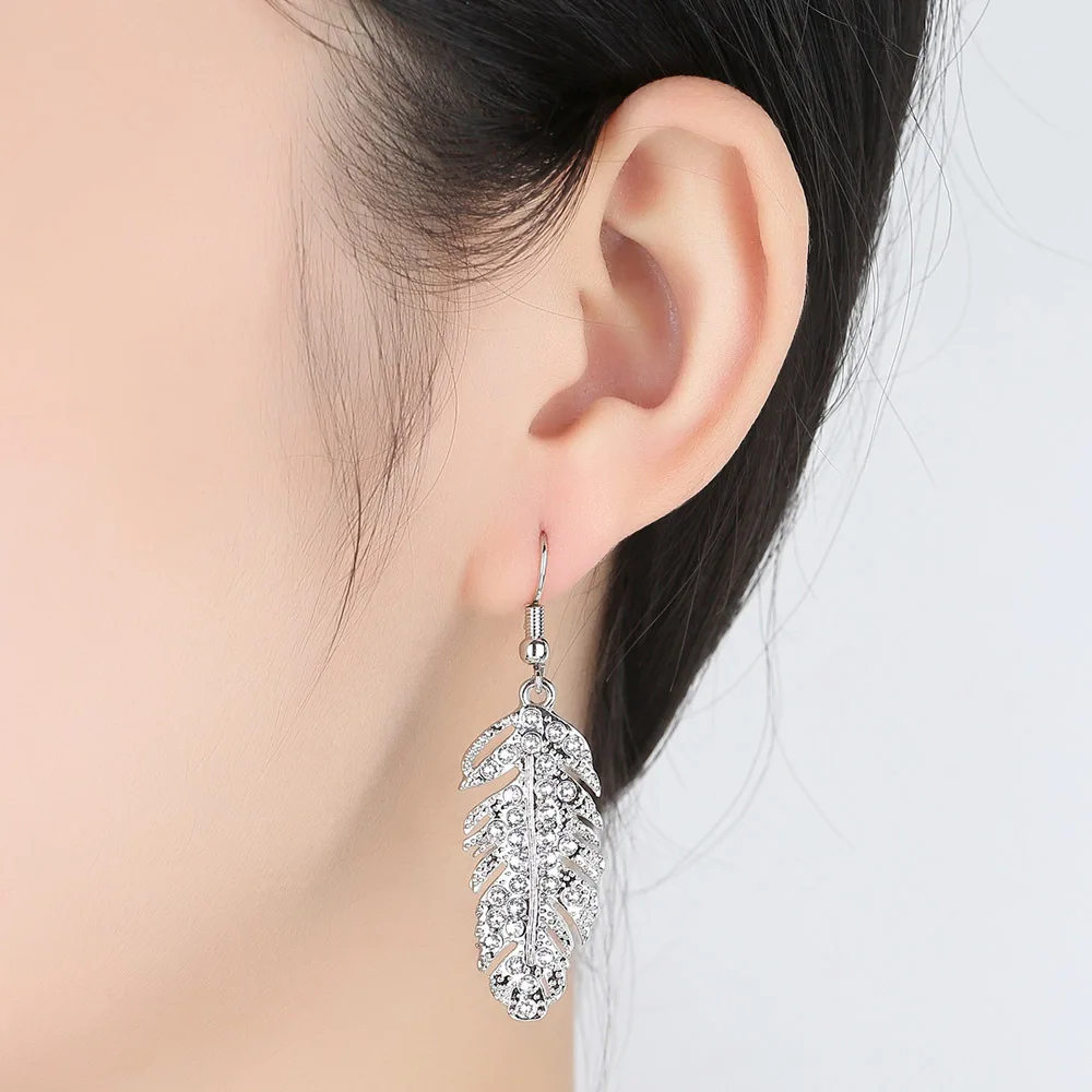 Серьги подвески RACHEL VICHY Boho в стиле ретро с зелеными листьями и кисточками