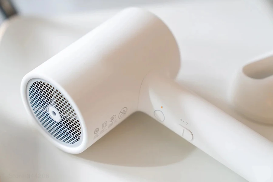 hair dryer 1