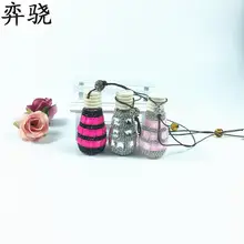 Красивый автомобильный Стайлинг духи кулон Леди три ряд Алмазный освежитель воздуха автомобиля зеркало заднего вида пустая бутылка без духов