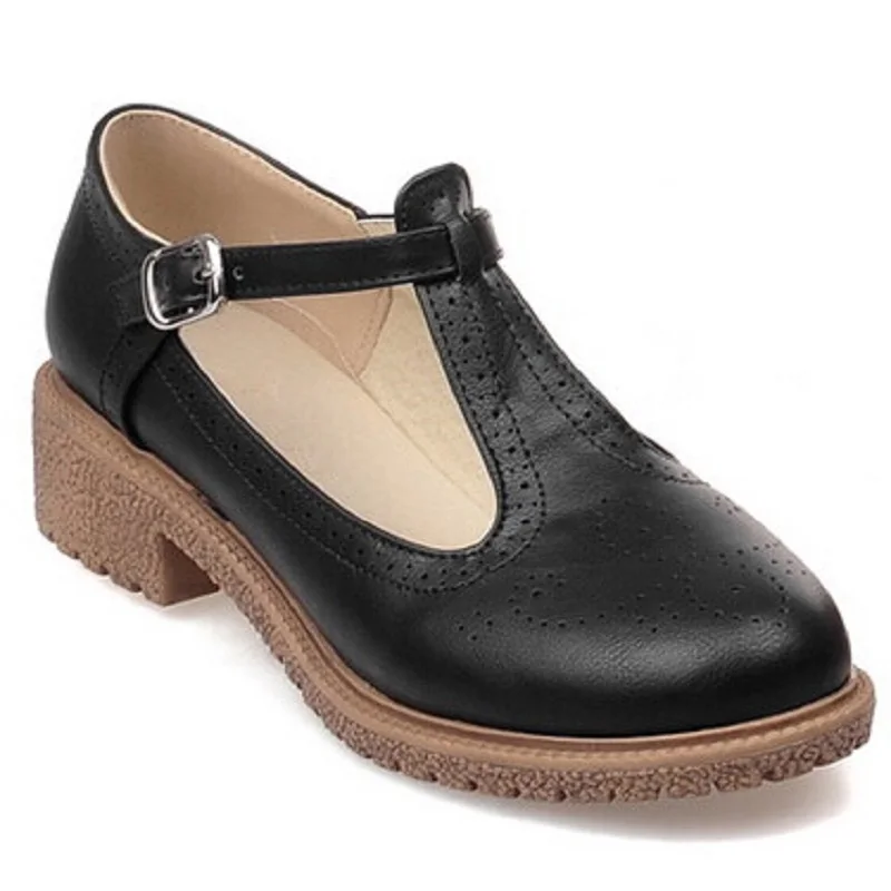 t strap flats round toe