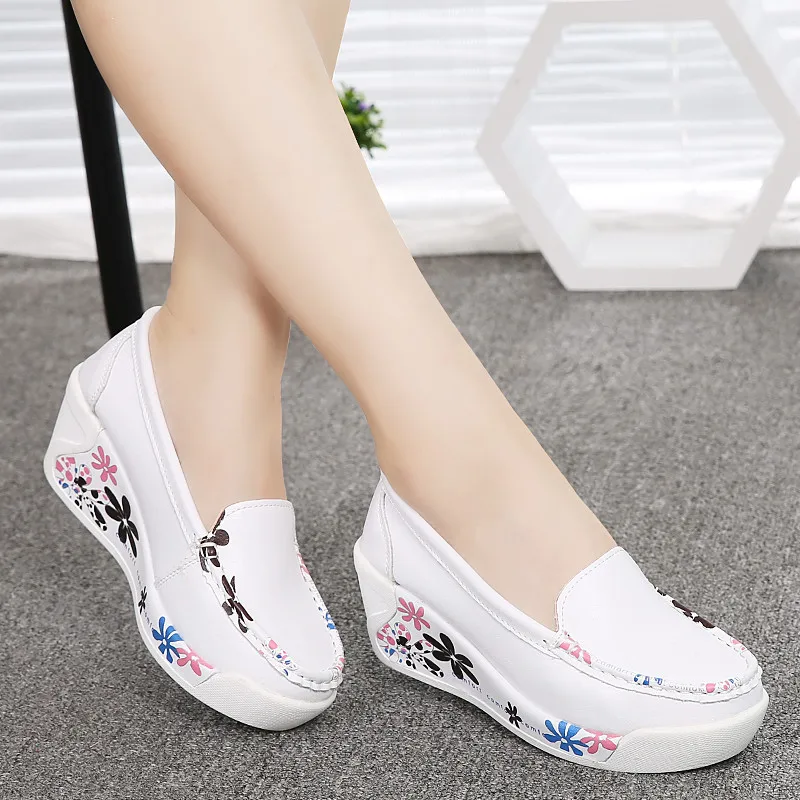 Hot Sale New Women&#39;s Genuine Leather Platform Shoes Wedges White Lady casual Shoes Swing mother ...