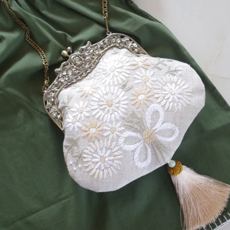 Французская шикарная сумка с цветочной вышивкой, женская элегантная сумка-мессенджер в деревенском стиле, женская сумка на плечо с деревянной ручкой