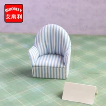 1 комплект 1:12 кукольный домик миниатюрные мини-игрушки синий полосатый диван один мягкий диван с подушкой кукольный домик Модель аксессуары