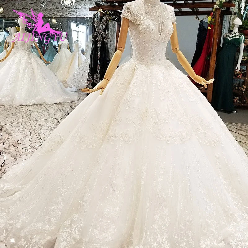 bride to be gown