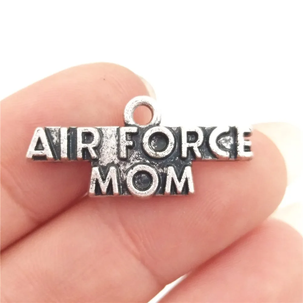 Оптом 30 шт цинковый сплав Металлические буквы Air Force MOM амулеты античный