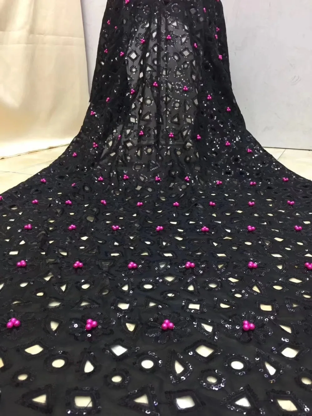 

fashion French Lace Fabric High Quality African Tulle Embroidered beaded net Lace Fabric For Wedding DPDE191