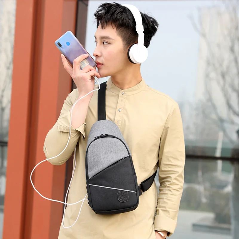 

Men USB Charging Chest bag Multi function Crossbody Bag Short Trip Messengers Bags Waterproof Shoulder pack C84
