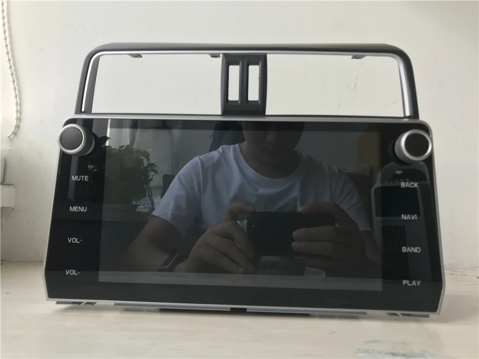 Clearance Octa Core Android 8.1 Car video dvd Player audio a/v with 3/4g wifi gps monitor for Toyota Prado 2018 accessory dv cam mirror bt 17 Clearance Octa Core Android 8.1 Car video dvd Player audio a/v with 3/4g wifi gps monitor for Toyota Prado 2018 accessory dv cam mirror bt 17