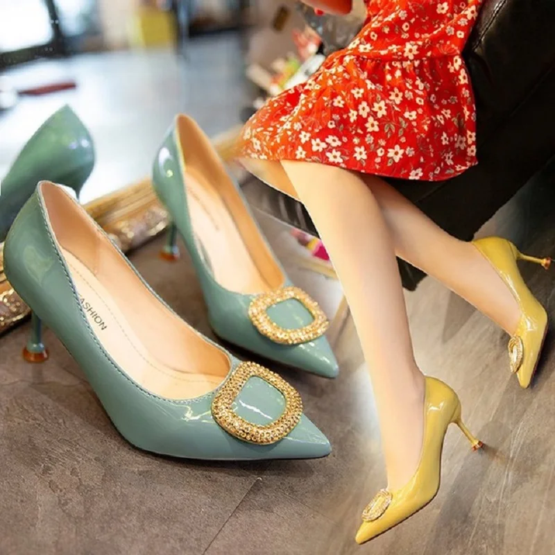 

2019 new Korean version of rhinestones buckle pointed shallow mouth high heels patent leather comfortable high heels.