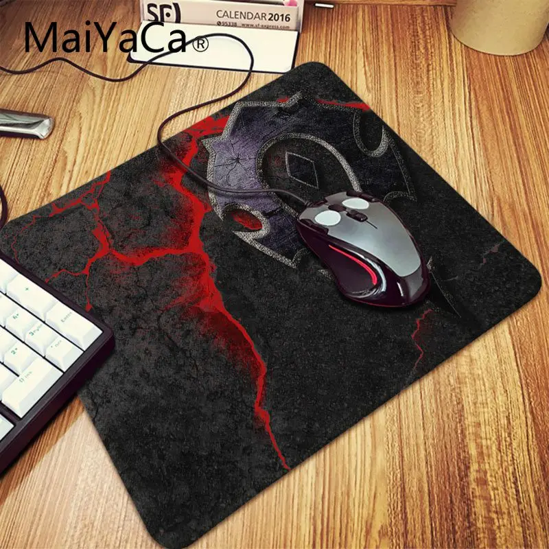Подарочный коврик MaiYaCa для мальчиков резиновый мыши Nova Horde игровой с аниме