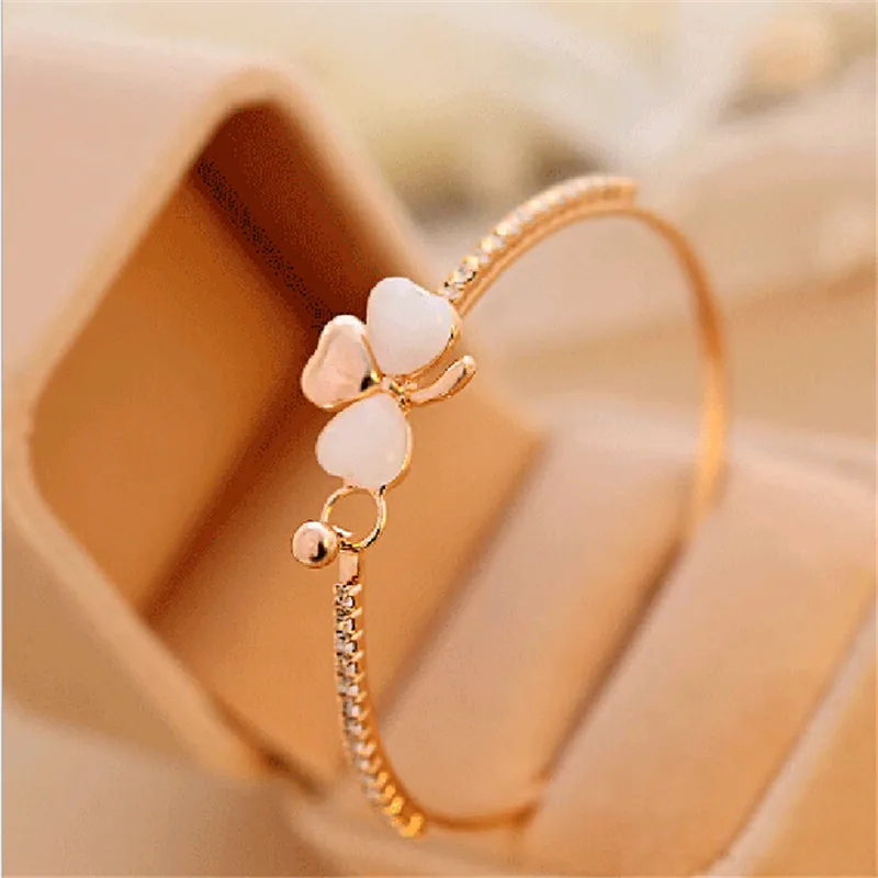 

Big Sale New Fashion Jewelry Sweet Gold Color Zirconia Tennis Micro Inlay Clover Opal Charm Bracelet Bangle for Women #DQlyt