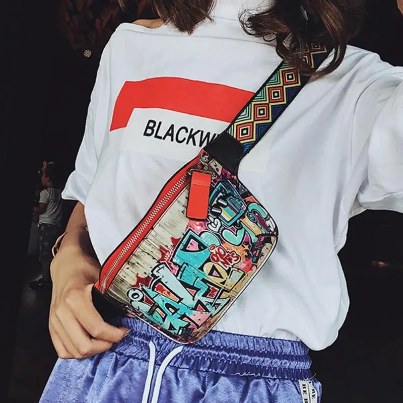 Уличный стиль Fanny Pack поясная сумка для женщин Личность Пояса Сумки из искусственной кожи граффити груди с красочными плечевой ремень 2018