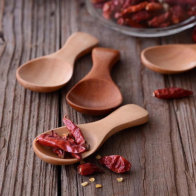 

4pcs Mini Wooden Spoon Small Kitchen Spoon Condiments Scoop Sugar Spice Spoon Short Handle Wood Tea Coffee Scoop Wooden Utensils