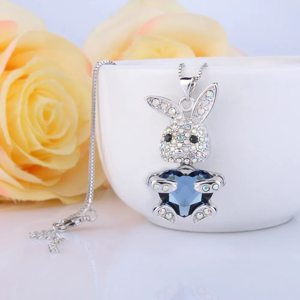 

Bella Fashion Bling Heart Lovely Rabbit Pendant Necklace Austrian Crystal Animal Necklace For Women Party Jewelry Valentine Gift